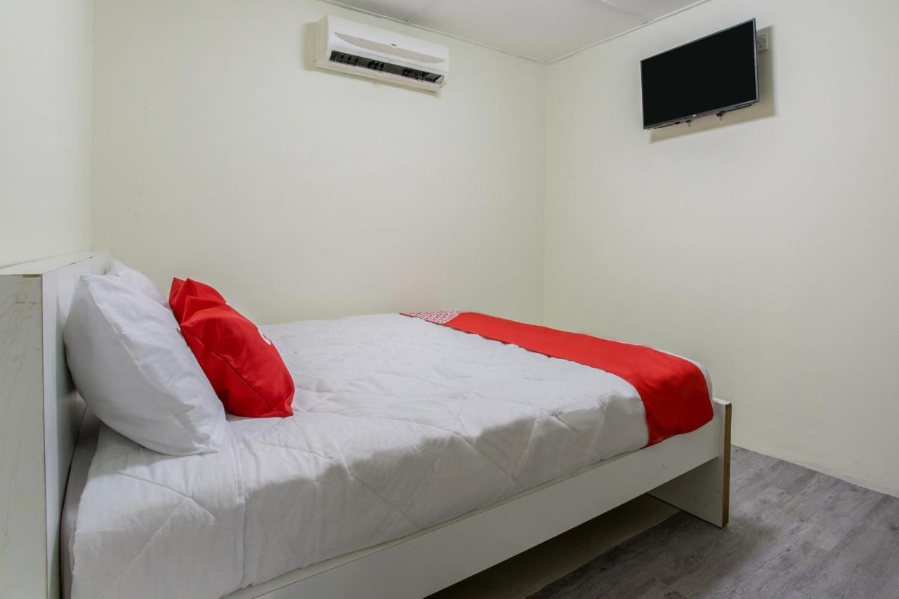 OYO 822 Zande Motel Kuala Selangor Exterior foto