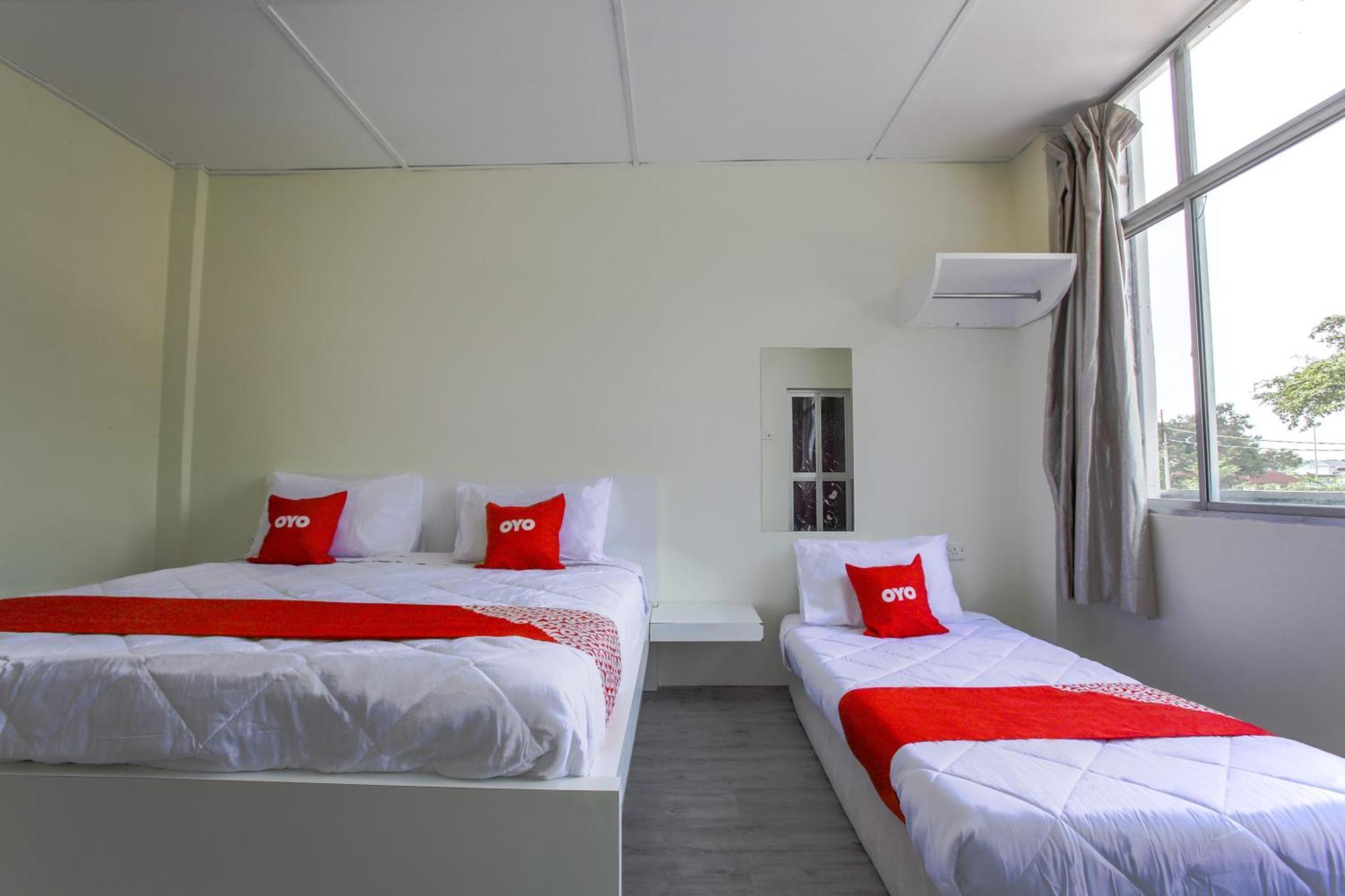 OYO 822 Zande Motel Kuala Selangor Exterior foto