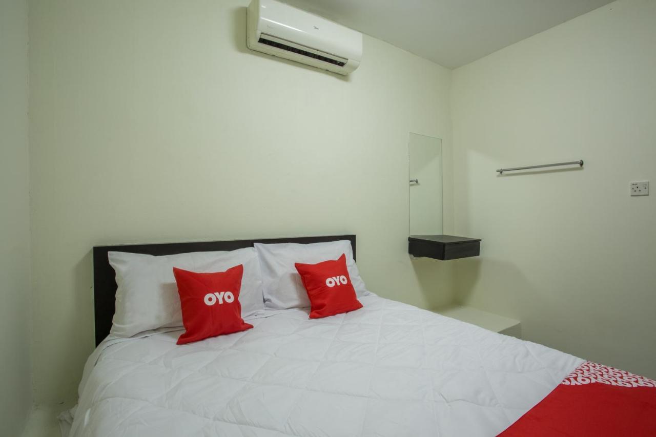OYO 822 Zande Motel Kuala Selangor Exterior foto