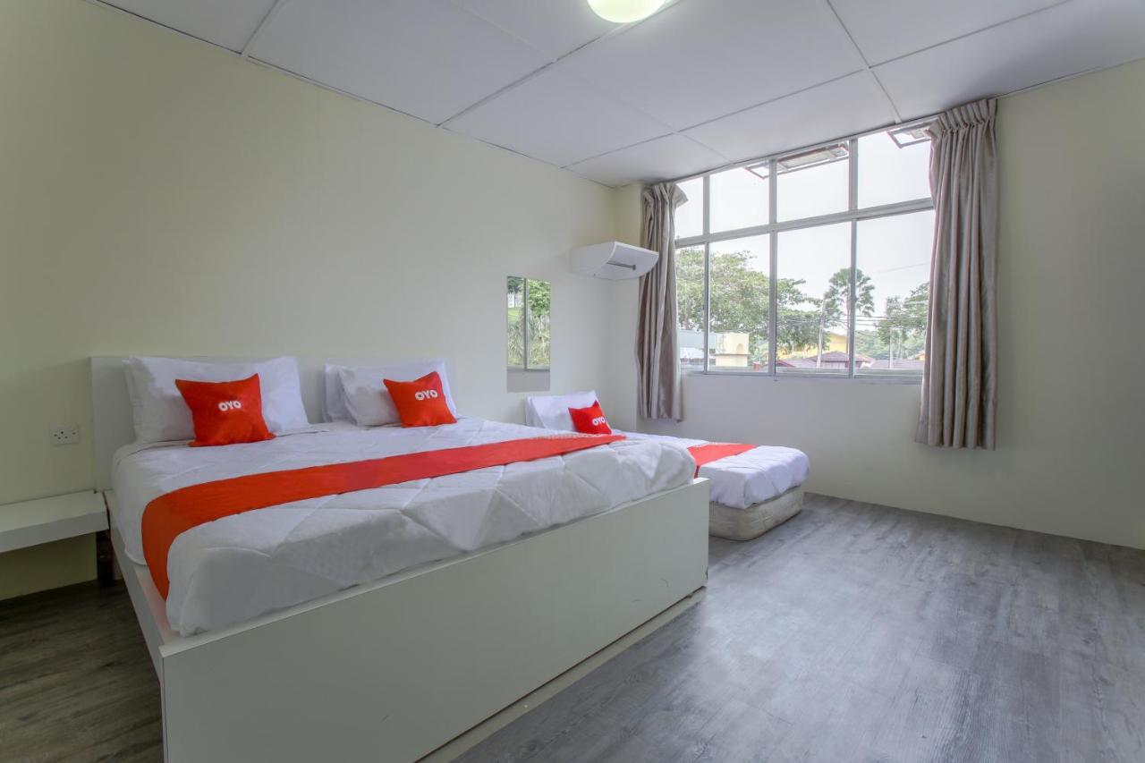 OYO 822 Zande Motel Kuala Selangor Exterior foto